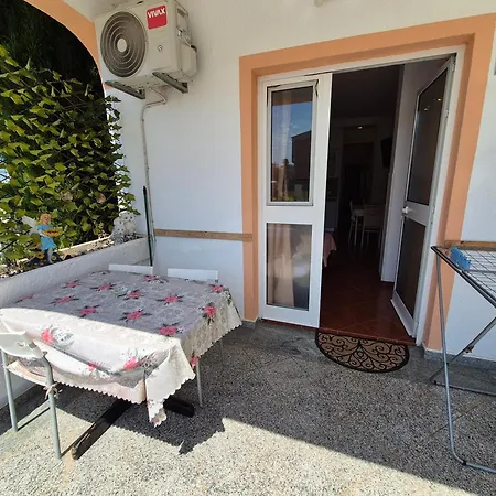 Manja - Cesko Slovensky Dom