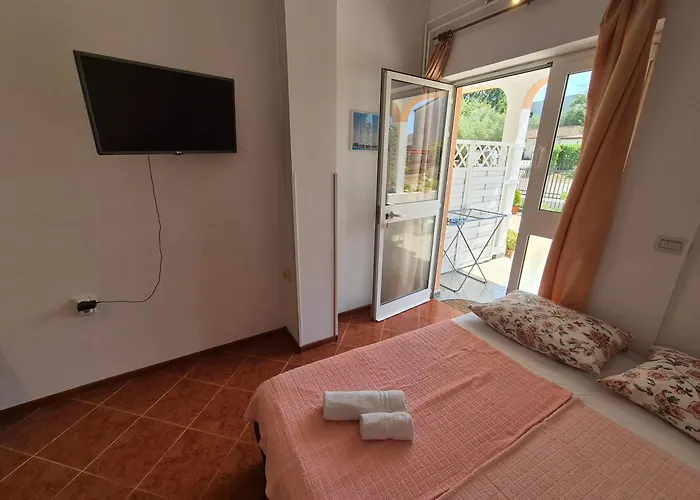 Manja - Cesko Slovensky Dom